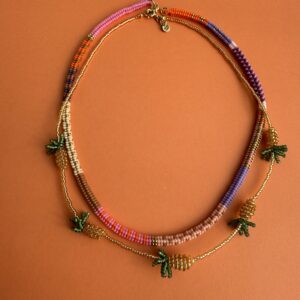 naszyjnik z koralików, naszyjnik z ananasami, naszyjnik z sercem