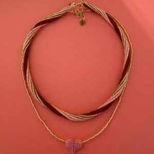 potrójny skręcany naszyjnik, naszyjnik z serduszkiem